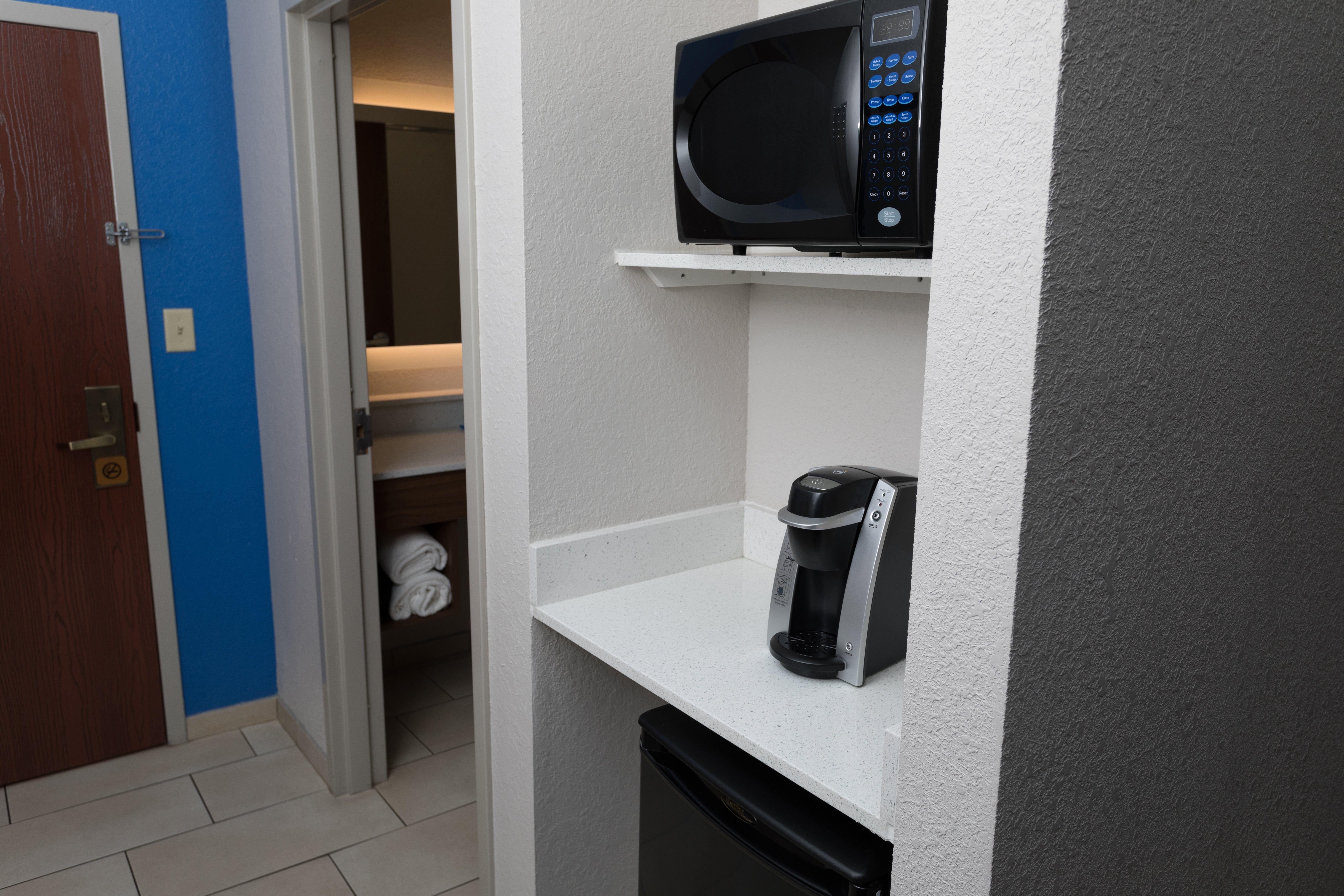 Holiday Inn Express Hotel & Suites Athens By Ihg Ngoại thất bức ảnh