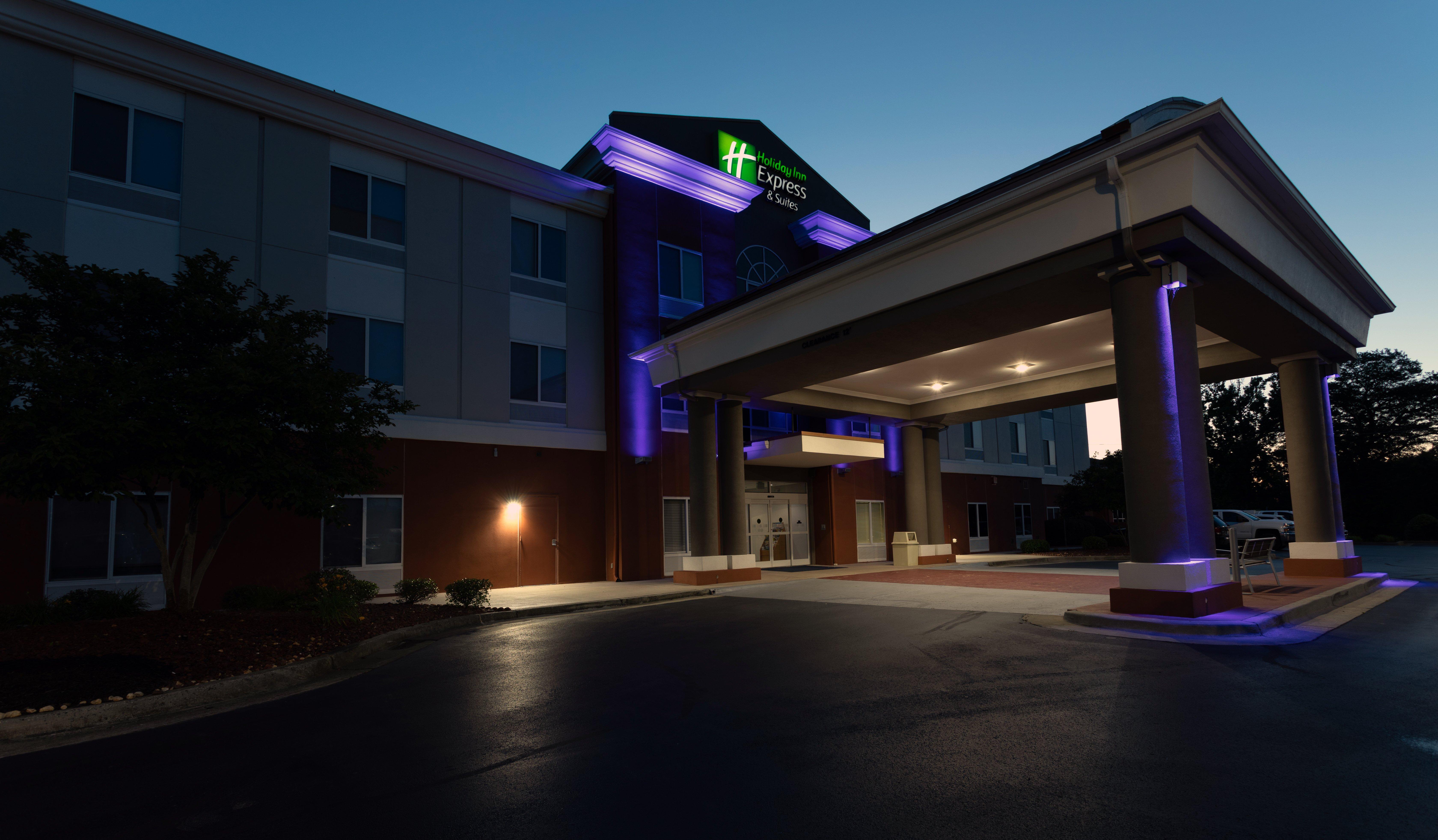 Holiday Inn Express Hotel & Suites Athens By Ihg Ngoại thất bức ảnh