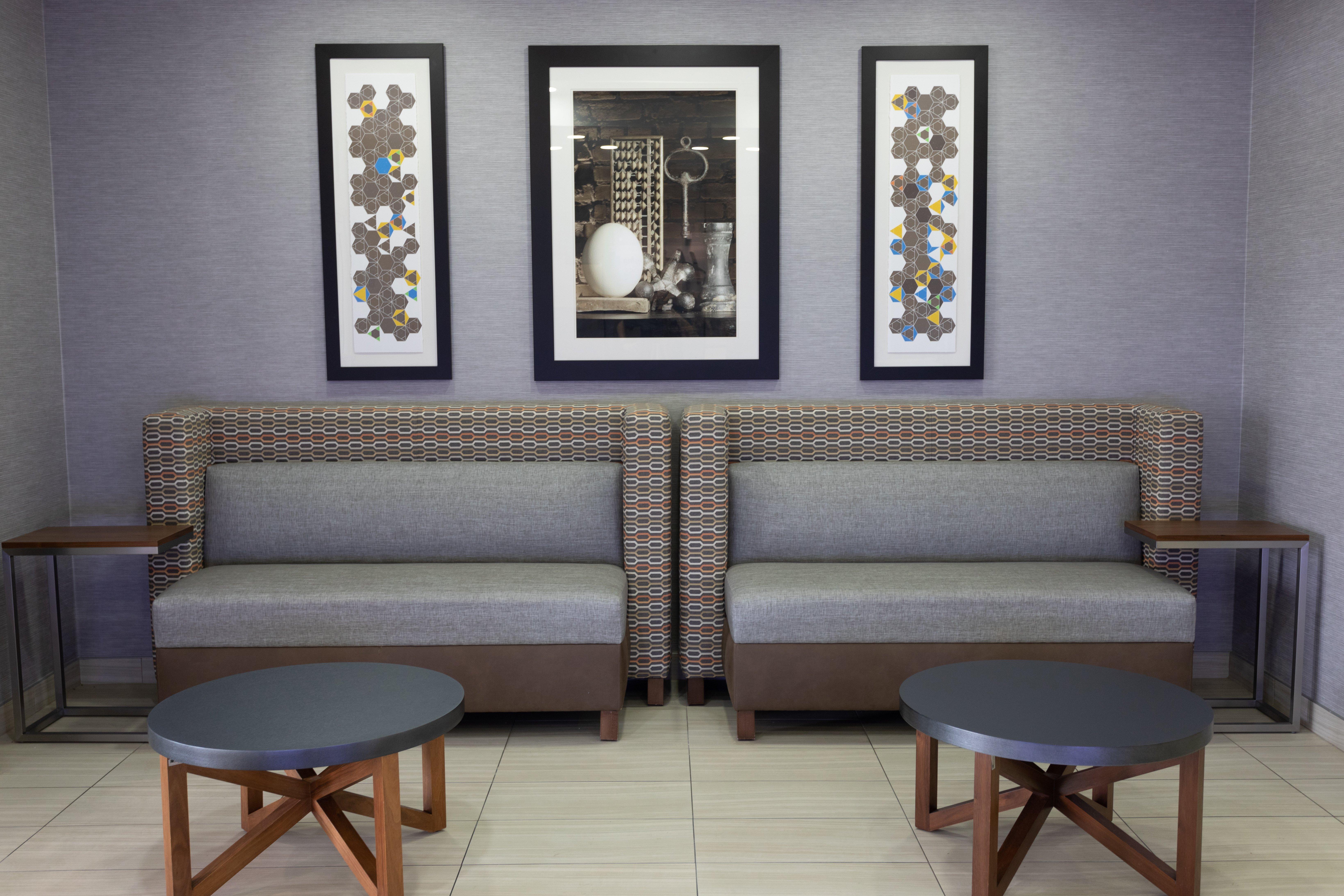 Holiday Inn Express Hotel & Suites Athens By Ihg Ngoại thất bức ảnh