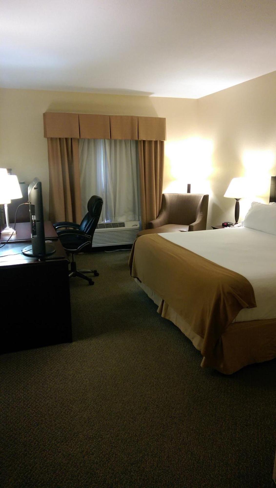 Holiday Inn Express Hotel & Suites Athens By Ihg Ngoại thất bức ảnh