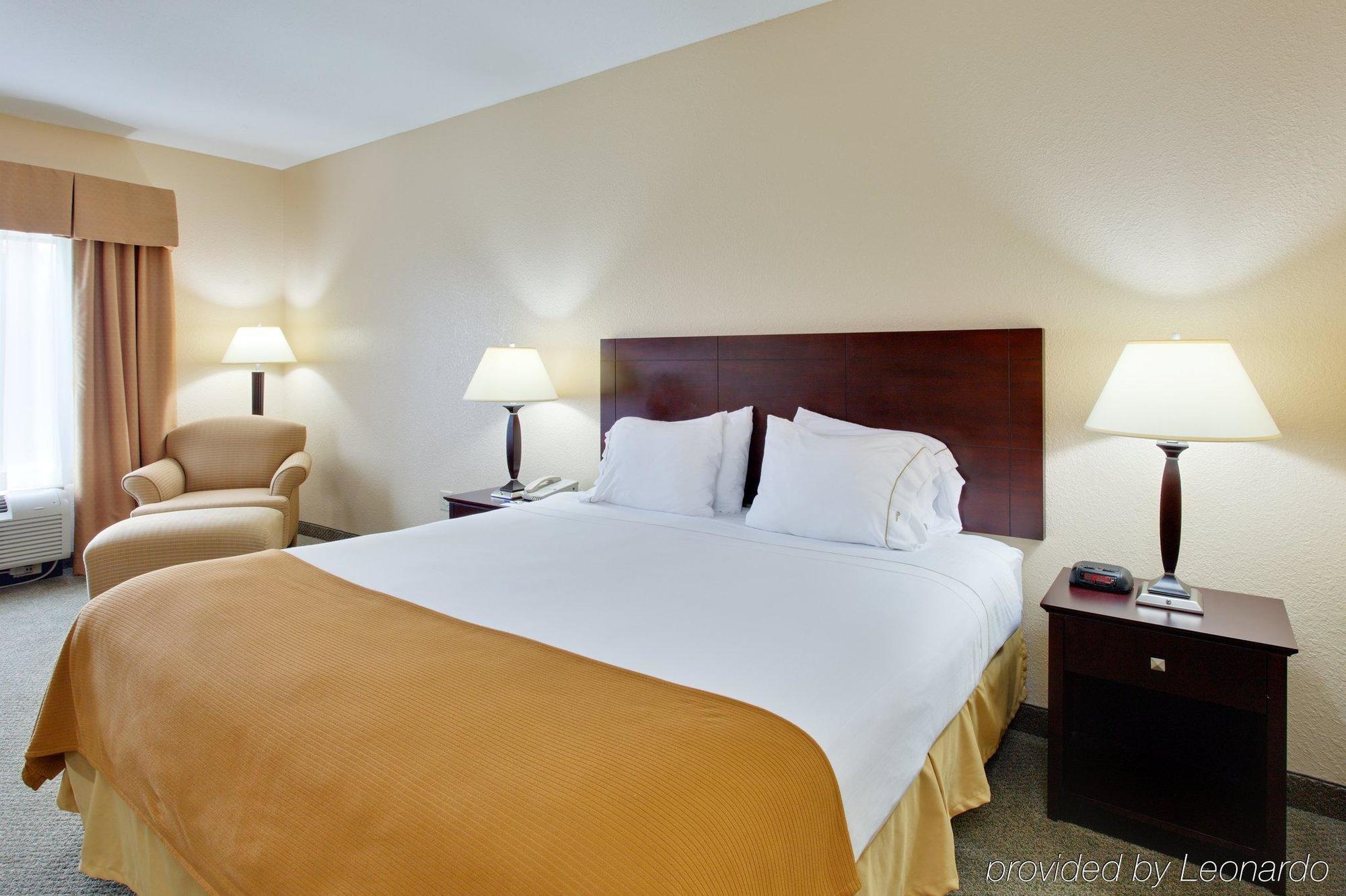Holiday Inn Express Hotel & Suites Athens By Ihg Phòng bức ảnh